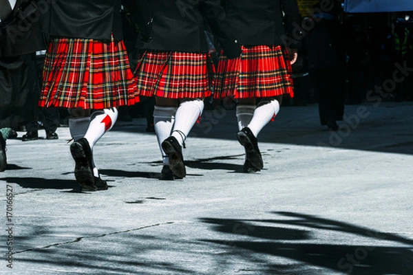 Obraz Marching kilts 