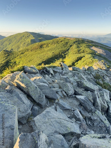 Obraz 蝶槍ピークから蝶ヶ岳山頂へ続く稜線の眺望