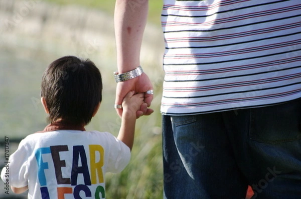 Obraz 手をつないで