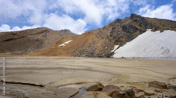 Obraz 【長野県】御嶽山　二ノ池から見る御嶽山山頂