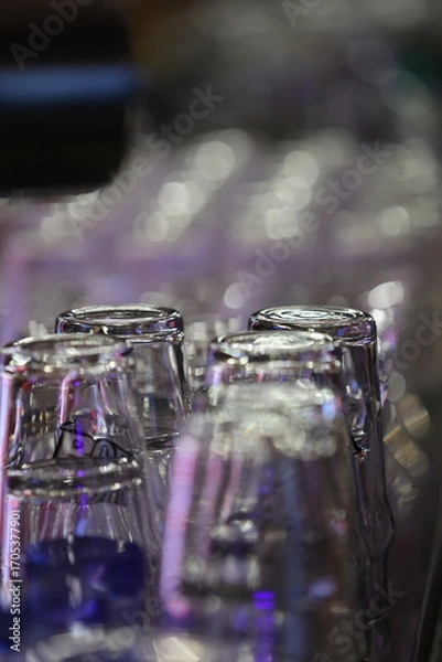 Fototapeta empty glasses