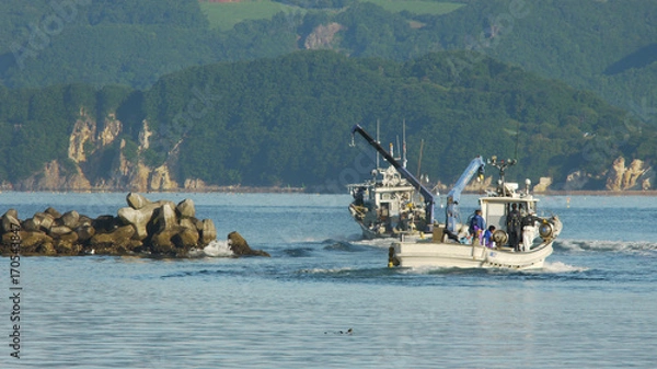 Obraz 北海道噴火湾　ホタテ漁船