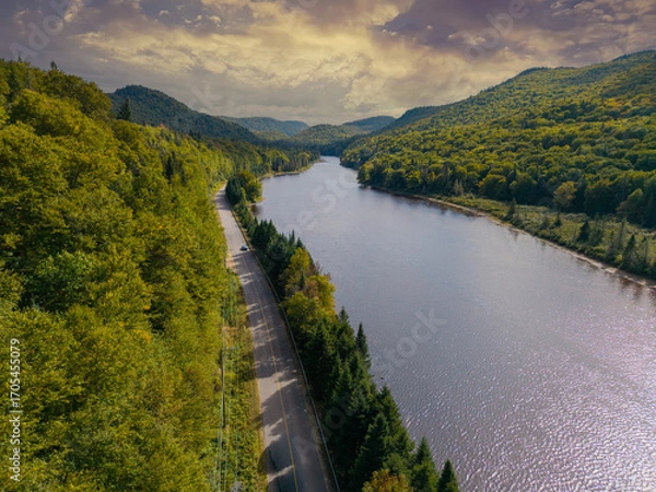 Obraz the river in the mountains