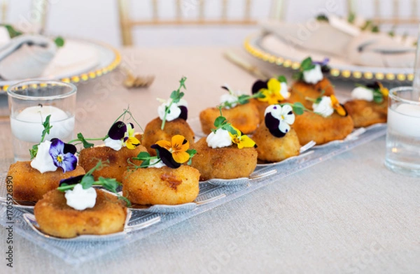 Obraz Gourmet appetizers decorated with edible flowers