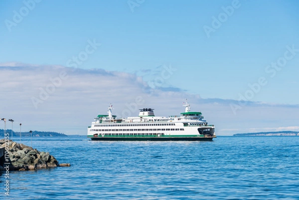 Fototapeta Car and Passenger Ferry Coming into Port, Edmonds, Washington