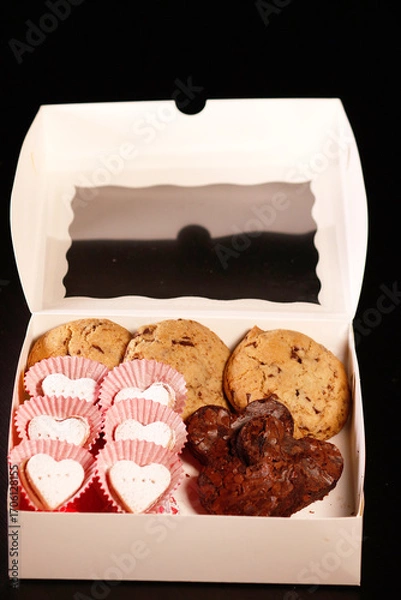 Obraz Gift box with cookies