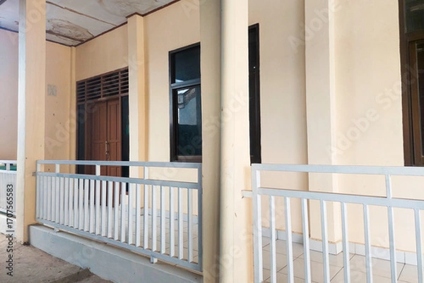 Fototapeta White Classroom Building with two floors showing the walls