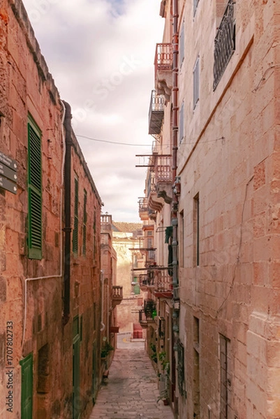 Obraz narrow street in Malta 