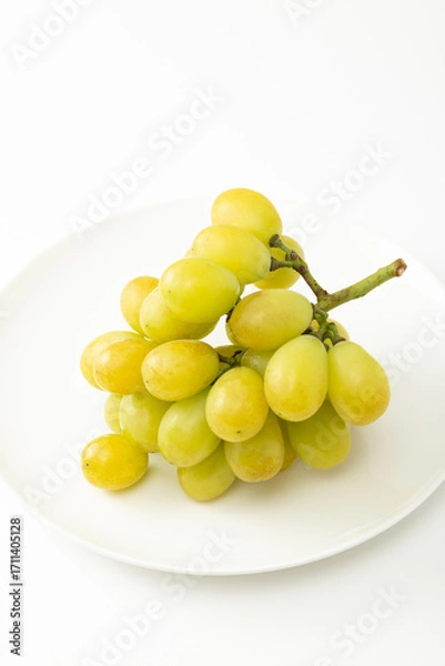 Fototapeta 皿に乗ったマスカット　白バック