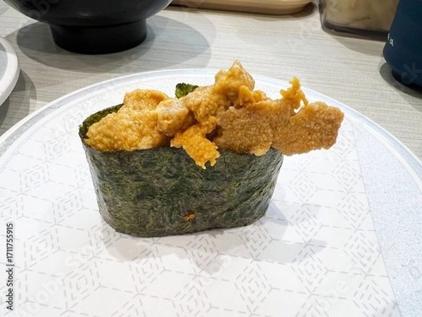 Obraz 美味しそうな雲丹の軍艦巻き寿司