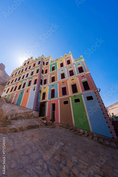 Obraz Khaylah Buqshan Palace, a mud-brick residential palace in Khaylah, Yemen's Hadramaut region