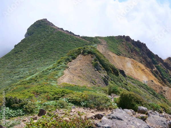 Obraz 熊見曽根東端からの朝日岳北面