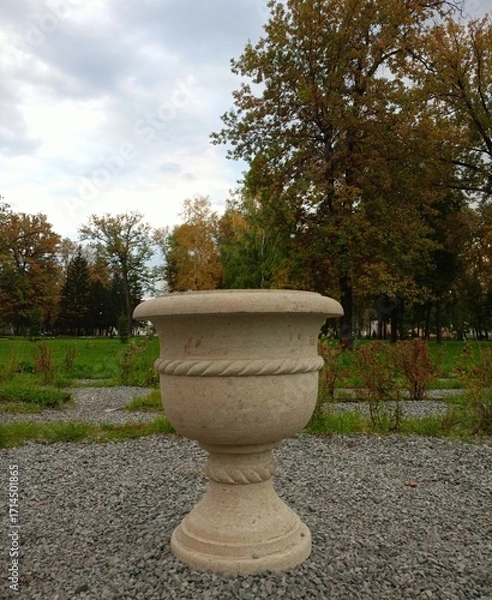 Obraz old stone vase