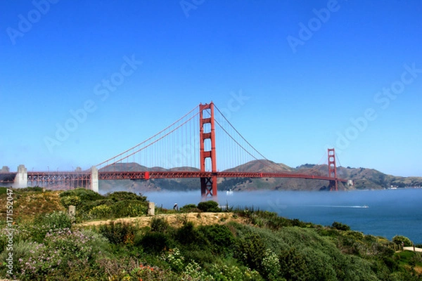 Fototapeta Classic panoramic view of famous Golden Gate Bridge in summer, San Francisco, California, USA