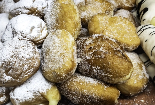 Obraz Bun filled with sweet sugar