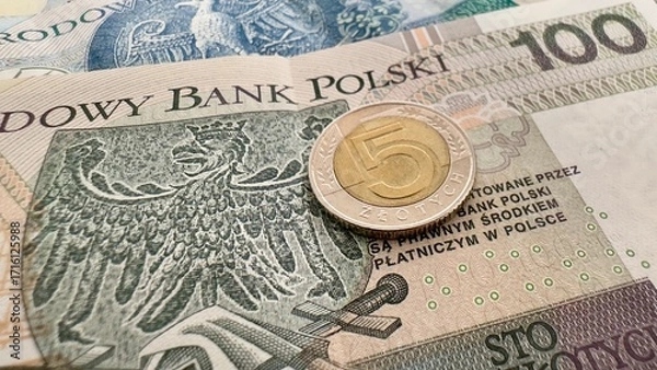 Obraz 5 Polish Zloty Coin on Banknotes – Currency and Finance Concept