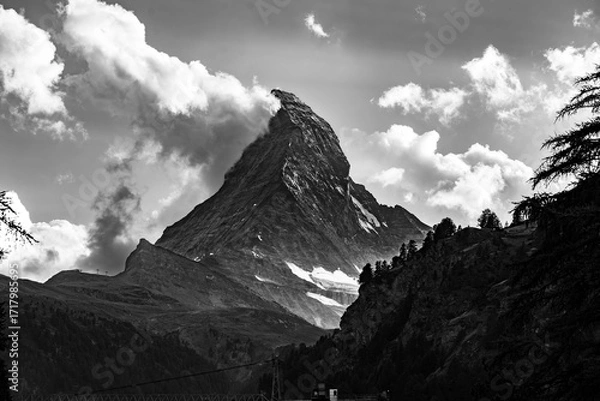 Fototapeta Black and white view of Zermatt village with the Matterhorn in the Swiss Alps