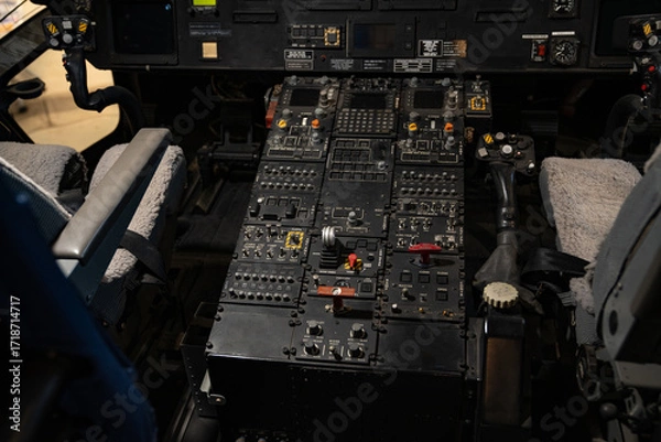 Obraz 飛行機 コックピット パイロット 計器 アナログ 操縦