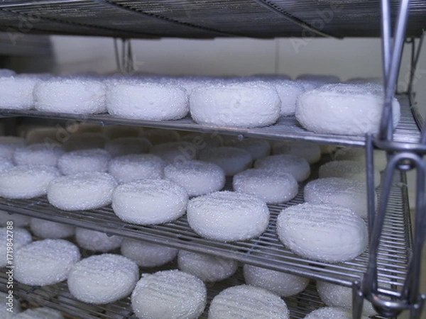 Obraz Picodons affinage gouttelettes