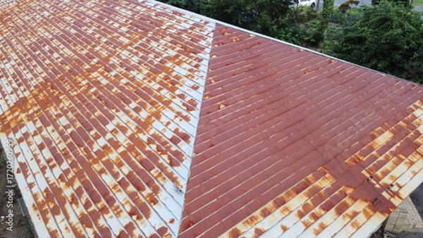 Obraz 屋根に広がる錆