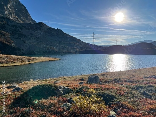 Obraz Lake Culuonnas, Guglia Lake or Julier Lake, Canton of Grisons, Switzerland - Lej da las Culuonnas or Lej dal Güglia (Lej dal Gueglia oder Juliersee), Julierpass - Schweiz
