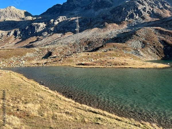Obraz Lake Culuonnas, Guglia Lake or Julier Lake, Canton of Grisons, Switzerland - Lej da las Culuonnas or Lej dal Güglia (Lej dal Gueglia oder Juliersee), Julierpass - Schweiz