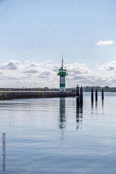 Obraz lighthouse in the harbor