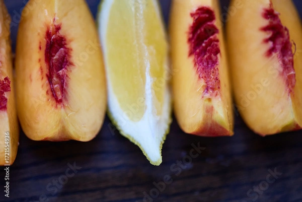 Obraz  be not the same. be diffrent. Be exclusive. Be special. peaches and lemon.