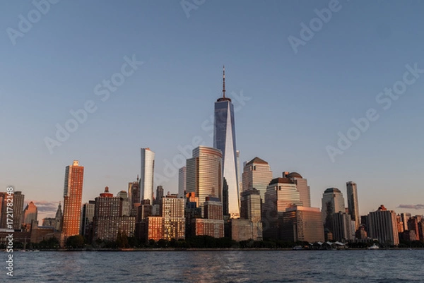 Fototapeta Golden hour images of lower Manhattan, New York.
