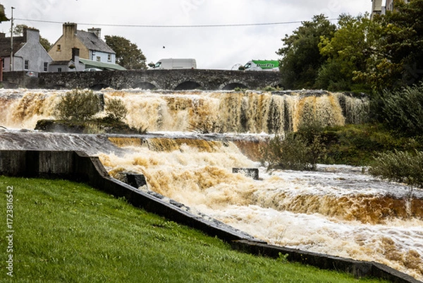Obraz waterfall in ireland