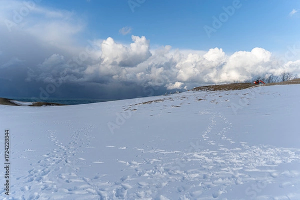 Fototapeta 雪に覆われた鳥取砂丘