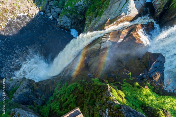 Fototapeta ARCO IRIS Cascada de agua Pozo de los Humos en la naturaleza, Waterfall Pozo de los Humos in nature 2025