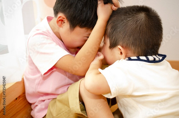 Fototapeta 仲良し兄弟