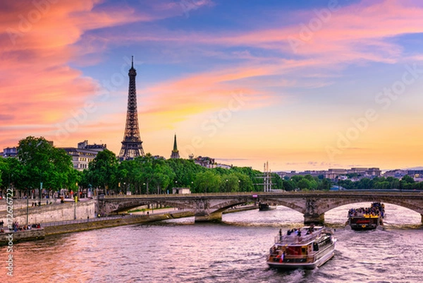 Obraz Sunset view of Eiffel tower and Seine river in Paris, France