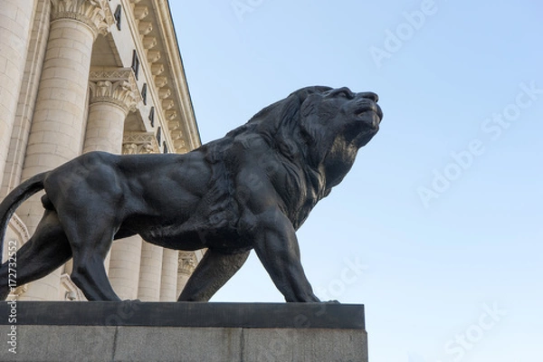 Obraz Palace of Justice in Sofia with lion monuments, Bulgaria