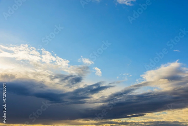 Fototapeta The sky is incredibly beautiful with clouds