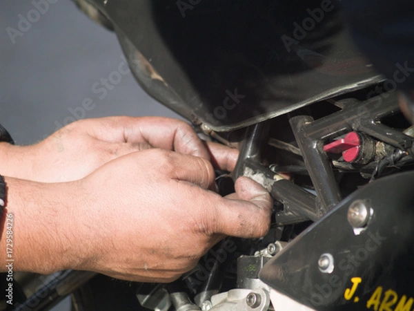 Obraz Hands on the Frame