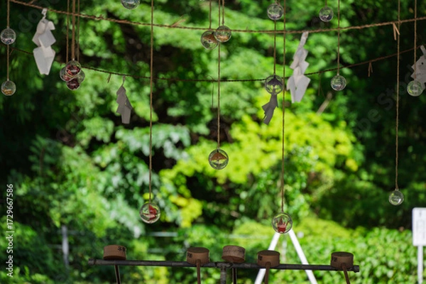 Obraz 夏の祈り — 函館八幡宮に揺れる風の音