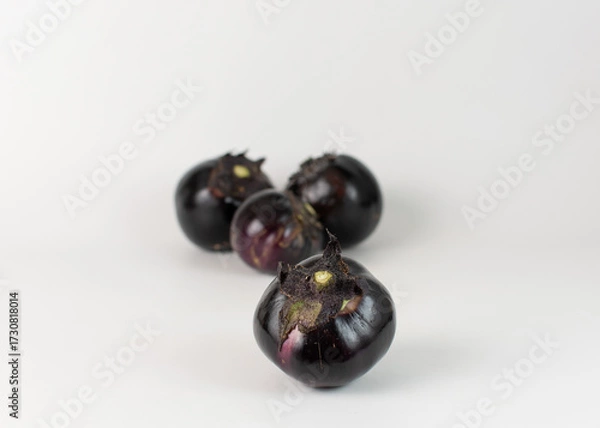 Obraz Round eggplant on a white background