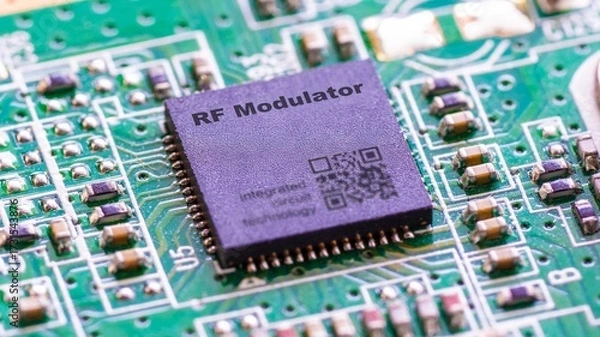 Obraz RF Modulator IC for encoding data onto an RF carrier signal.