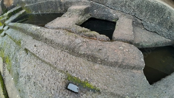 Obraz Engineering of the Ancients: Detailed View of a Carved Water Reservoir Used for Monastic Drinking Supply at the Historic Kanheri Caves Complex, Mumbai, India 