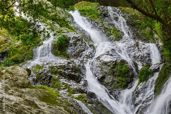 Obraz 百間滝の上部（愛知県新城市）