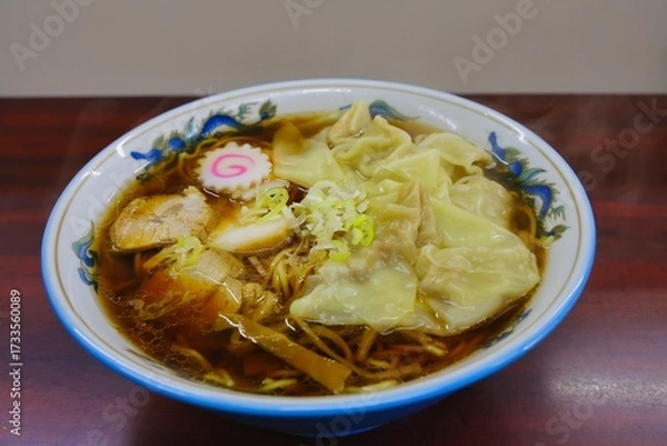 Obraz ワンタン入りの中華そば