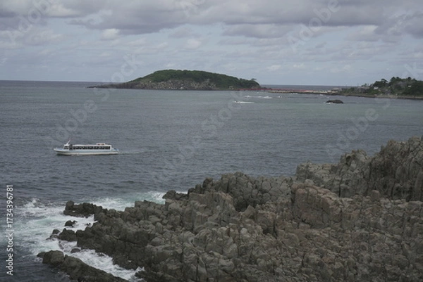 Fototapeta 福井県 東尋坊から見る絶景の景色