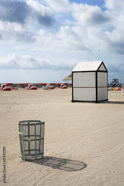Fototapeta Clean and Neat at the Beach