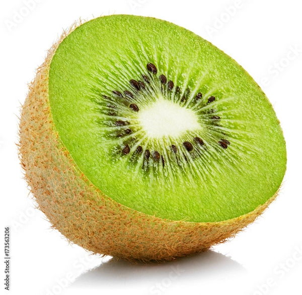 Obraz Połowa dojrzałych owoców kiwi na białym tle
