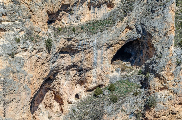 Fototapeta Devil's Window, an example of karst erosion on limestone rock in the Serrania de Cuenca Natural Park, Spain