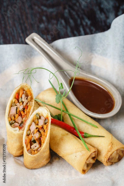 Fototapeta spring rolls