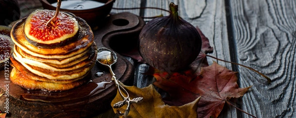 Obraz Autumn background with pancakes