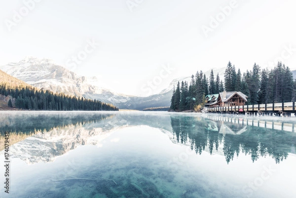 Obraz Emerald Lake in Winter, Canada